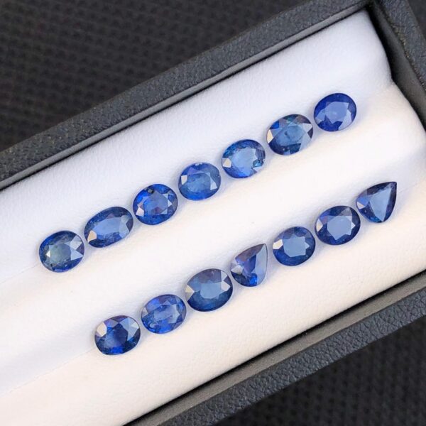 11.5 Carats Stunning Faceted Ceylon Sapphire Lot