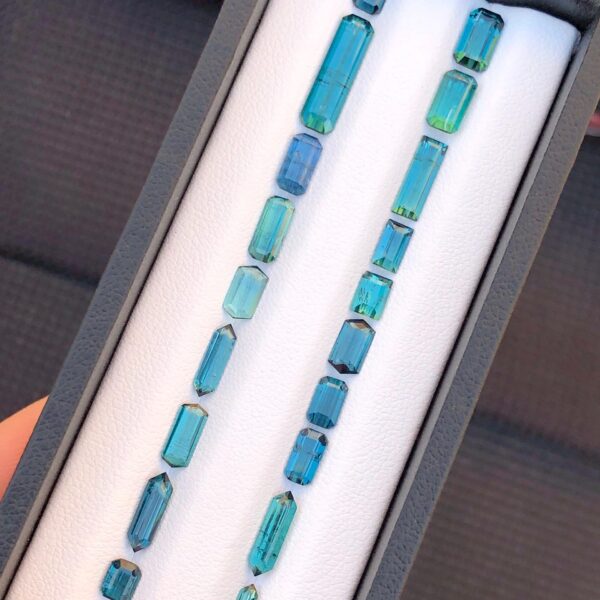 10 Carats Gorgeous Faceted Blue Tourmaline