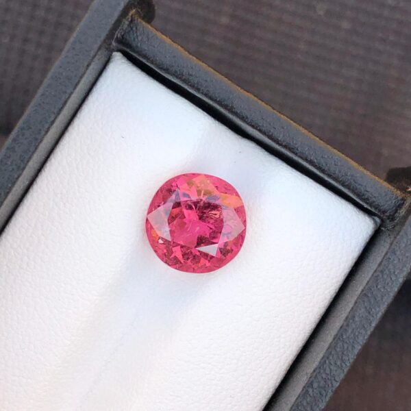 5 Carats Gorgeous Faceted Tourmaline